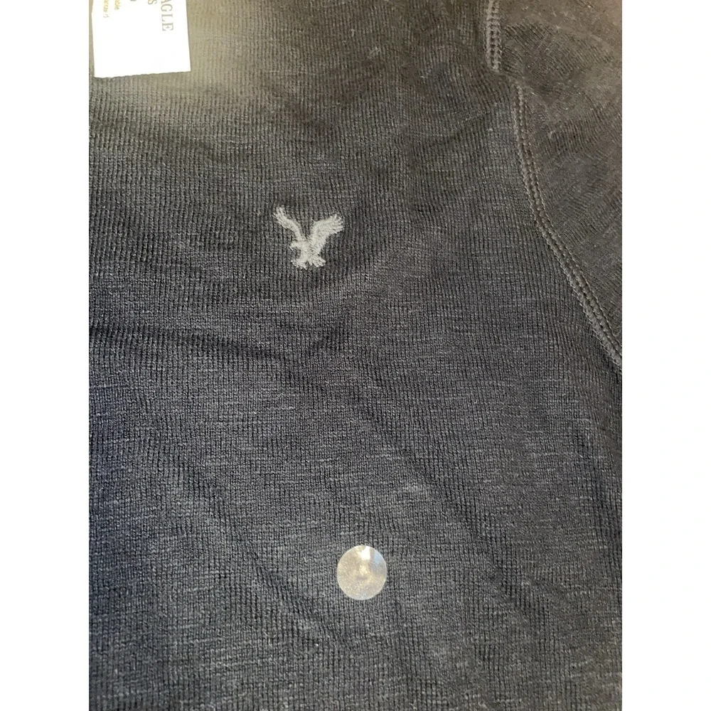 American Eagle Black V Neck Sweater Athletic Fit NWT - Size Large - Picture 4 of 6